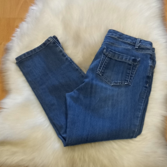 Gloria Vanderbilt Crop Jeans⦠- Picture 1 of 12